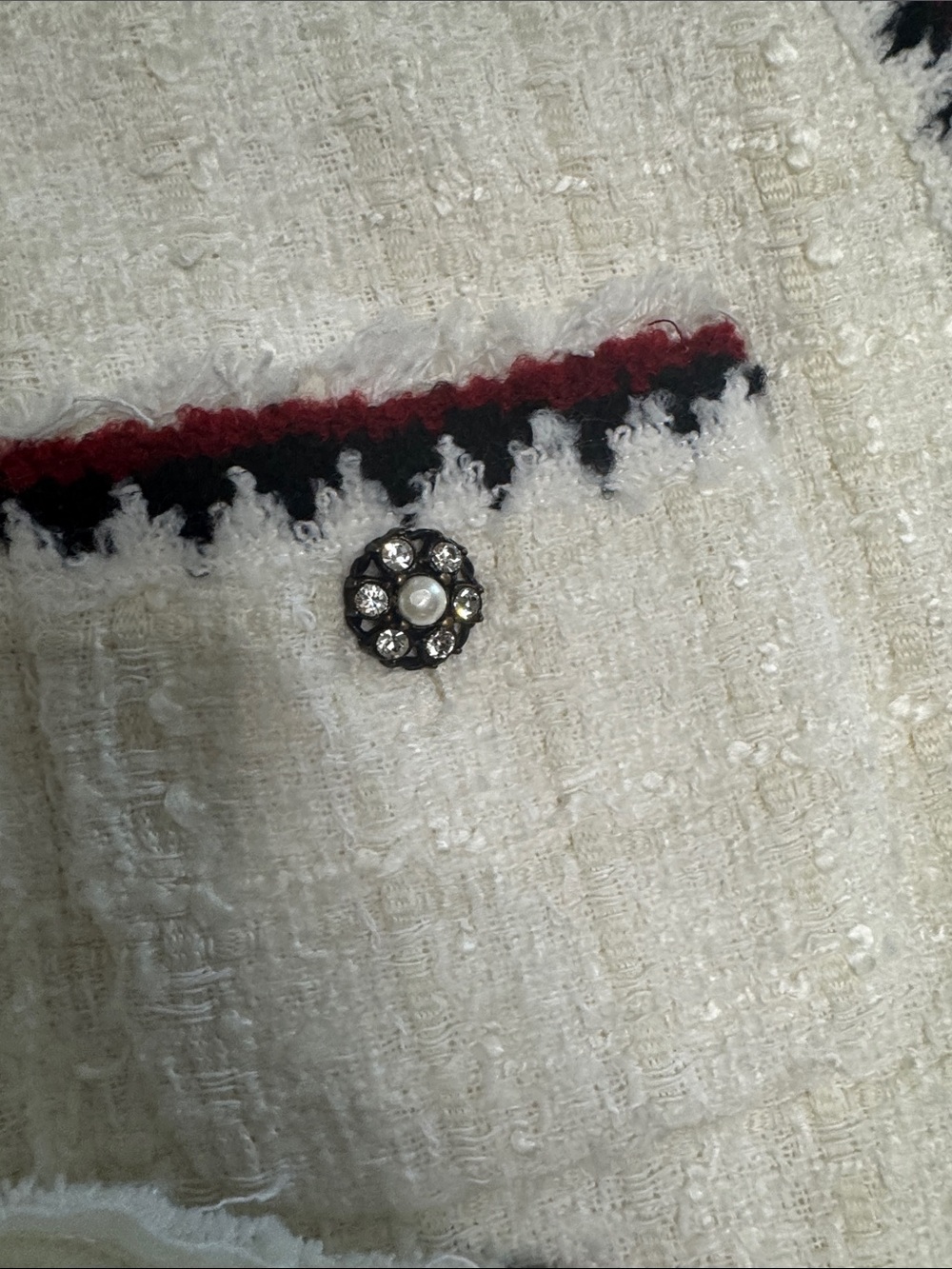 Zara White Tweed Blazer with Red and Black Trim - Picture 3 of 5